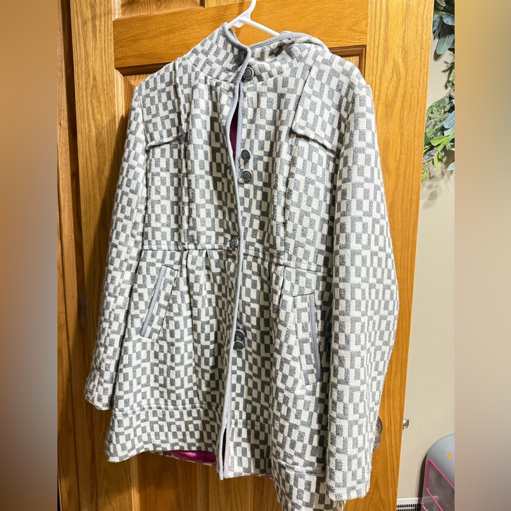 Gray and Cream Patterned Coat